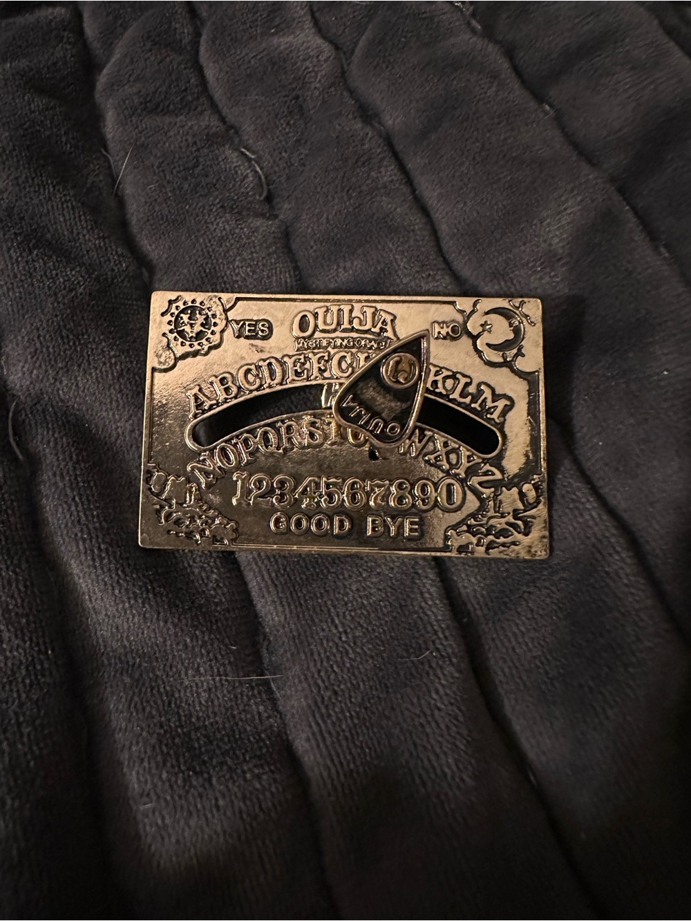 2️⃣Ouija Board & Moving Planchette Pin New - Picture 3 of 4